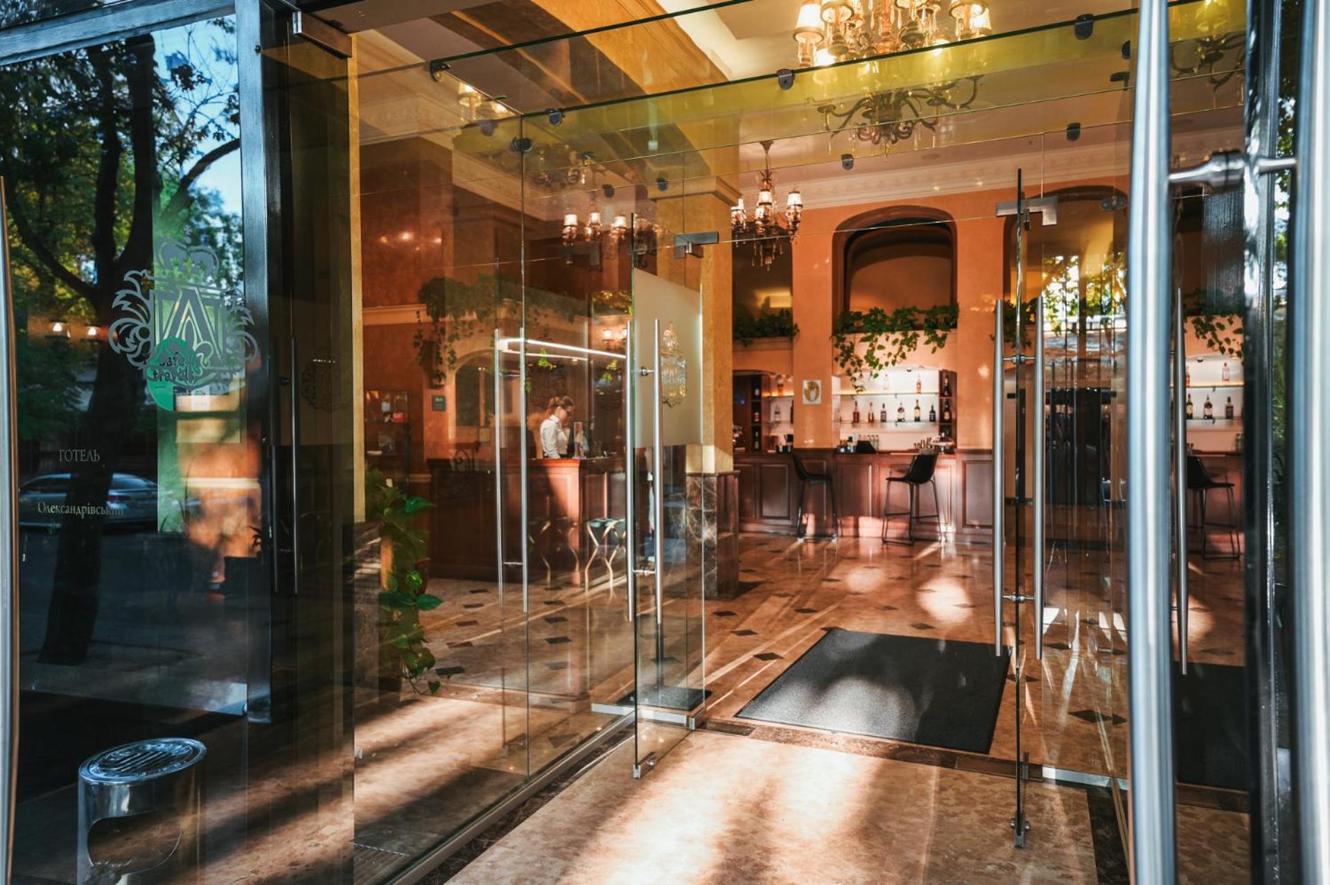 Alexandrovskiy Hotel Odessa Eksteriør billede